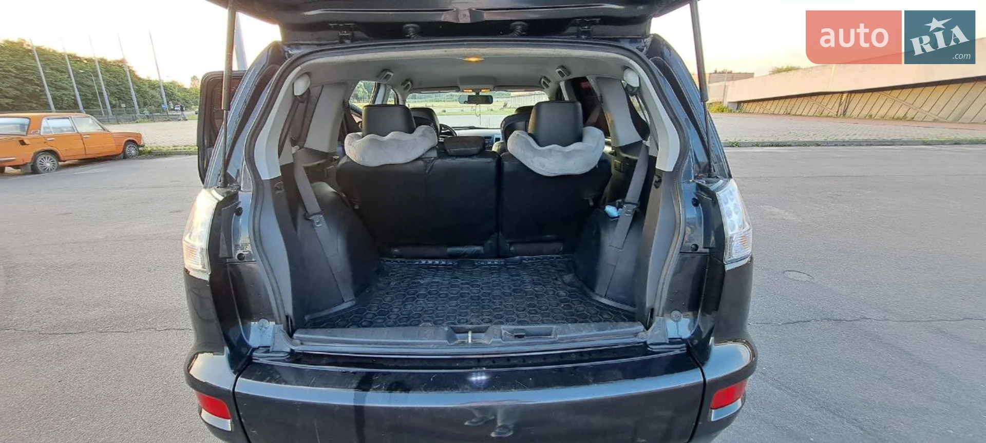 2012 Mitsubishi Outlander - мініатюра 2