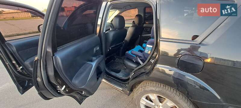 Позашляховик / Кросовер Mitsubishi Outlander 2012 в Львові