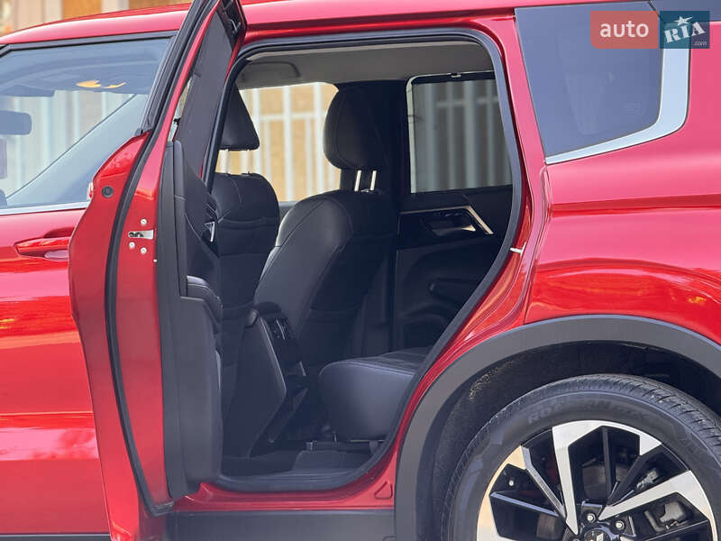 Позашляховик / Кросовер Mitsubishi Outlander 2021 в Тернополі