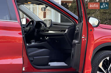 Внедорожник / Кроссовер Mitsubishi Outlander 2021 в 