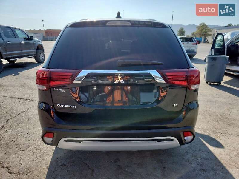 Внедорожник / Кроссовер Mitsubishi Outlander 2020 в Днепре