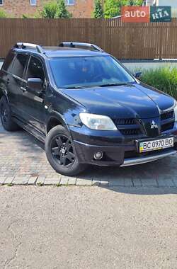 Внедорожник / Кроссовер Mitsubishi Outlander 2007 в Стрые
