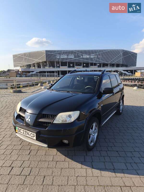 Внедорожник / Кроссовер Mitsubishi Outlander 2006 в Львове