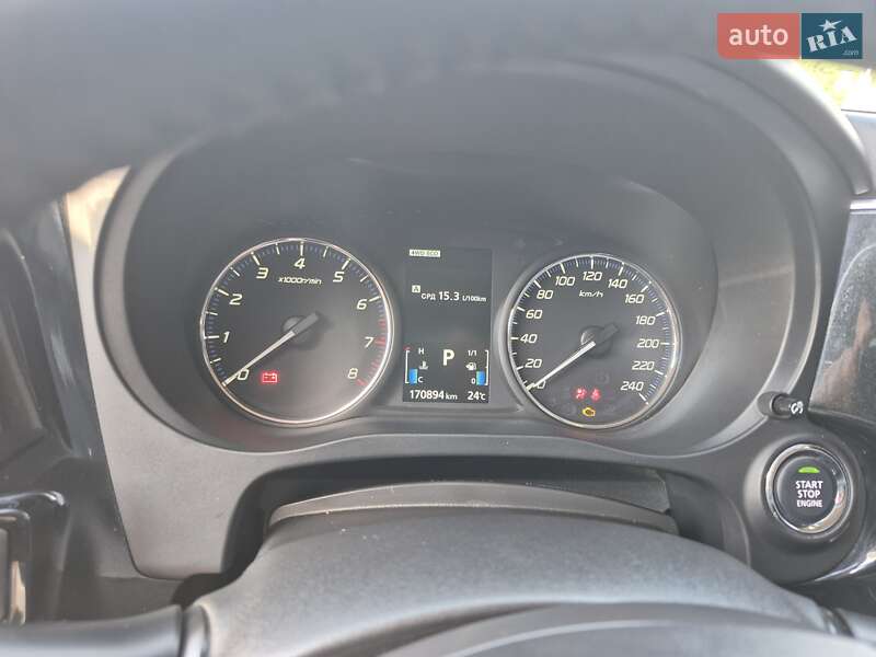 Внедорожник / Кроссовер Mitsubishi Outlander 2012 в Киеве