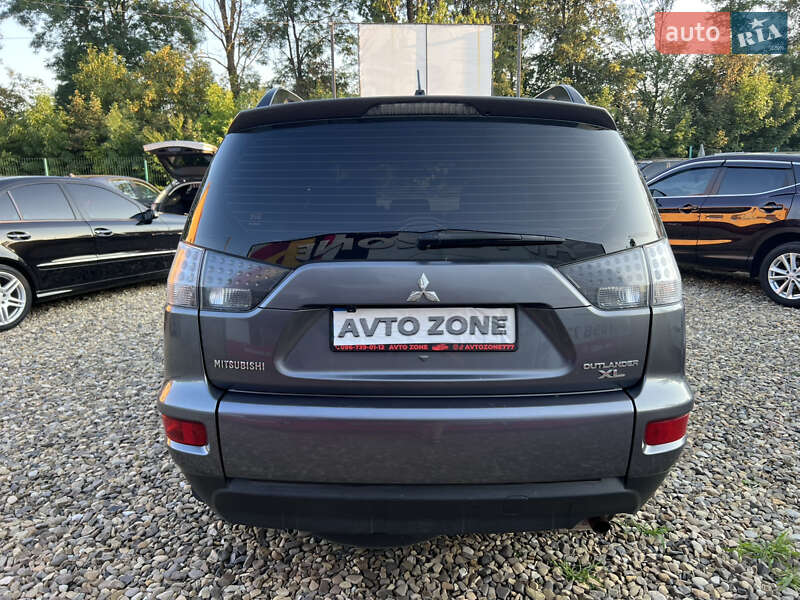 Внедорожник / Кроссовер Mitsubishi Outlander 2011 в Коломые