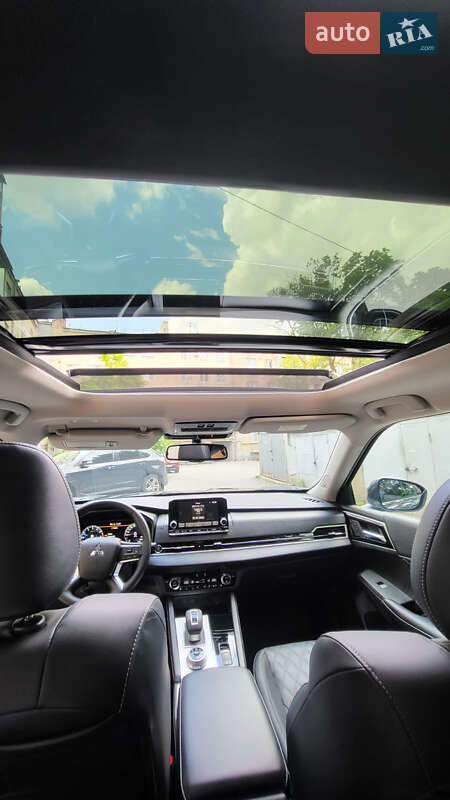 Внедорожник / Кроссовер Mitsubishi Outlander 2024 в Дергачах фото 20 Внедорожник / Кроссовер Mitsubishi Outlander 2024 в Дергачах