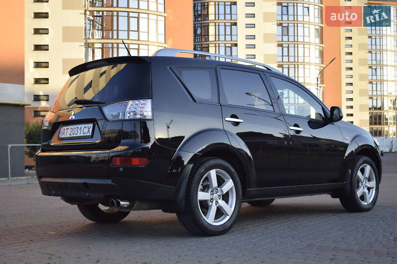 Внедорожник / Кроссовер Mitsubishi Outlander 2008 в Ивано-Франковске