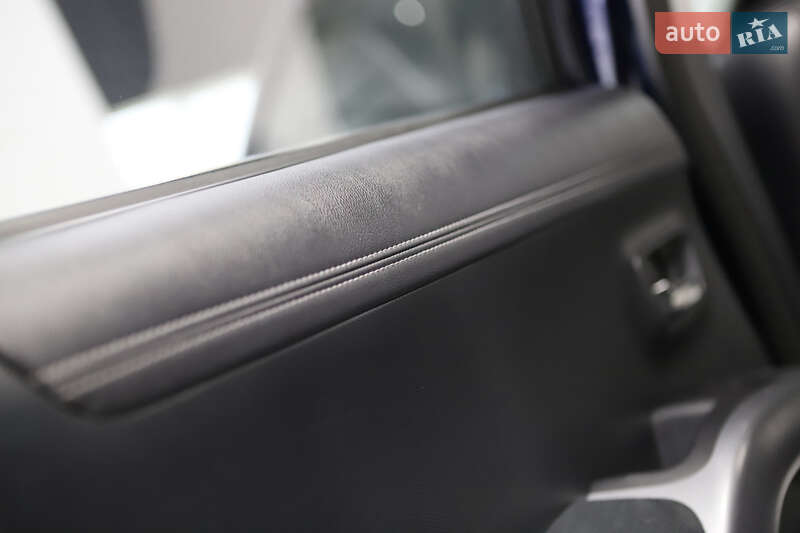 Позашляховик / Кросовер Mitsubishi Outlander 2012 в Дрогобичі