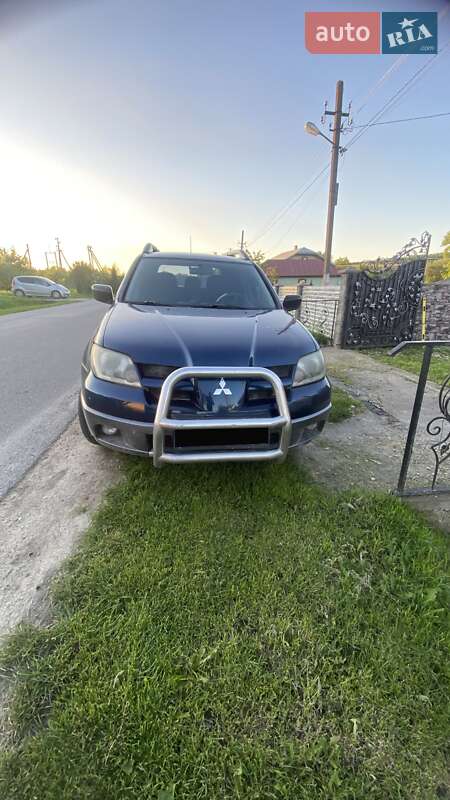 Mitsubishi Outlander 2004