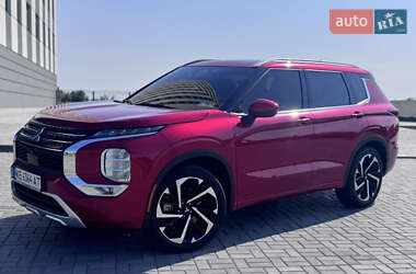 Внедорожник / Кроссовер Mitsubishi Outlander 2022 в Днепре