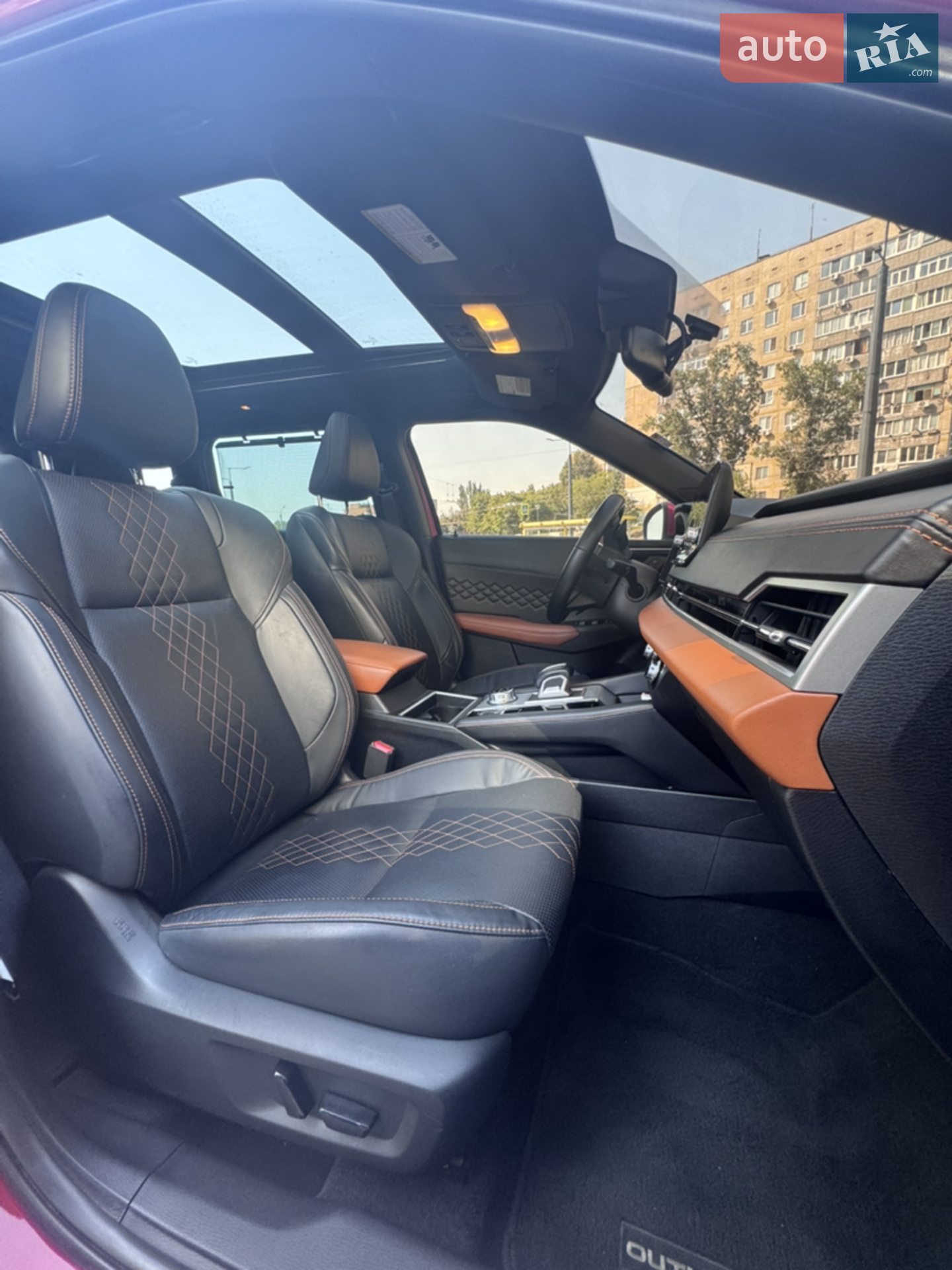 2022 Mitsubishi Outlander - мініатюра 25