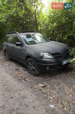 Позашляховик / Кросовер Mitsubishi Outlander 2003 в Шевченковому