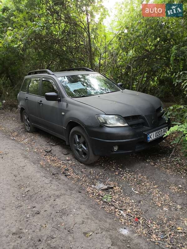 Mitsubishi Outlander 2003