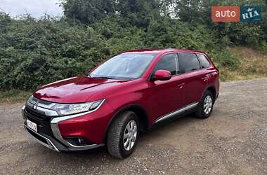 Позашляховик / Кросовер Mitsubishi Outlander 2022 в Вінниці