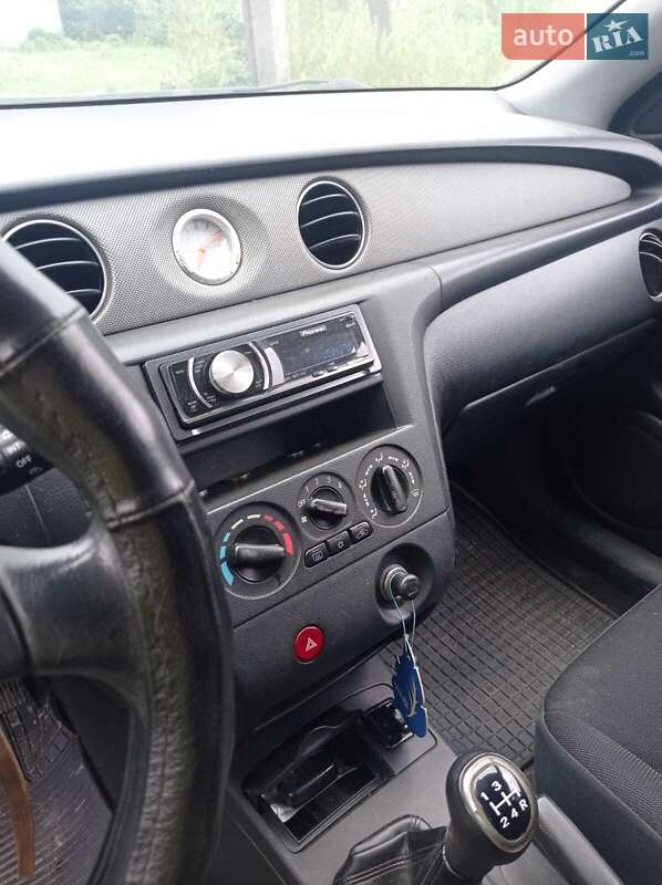 Позашляховик / Кросовер Mitsubishi Outlander 2008 в Івано-Франківську