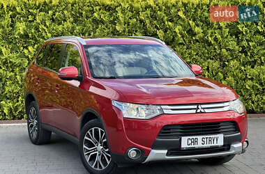 Позашляховик / Кросовер Mitsubishi Outlander 2014 в Стрию