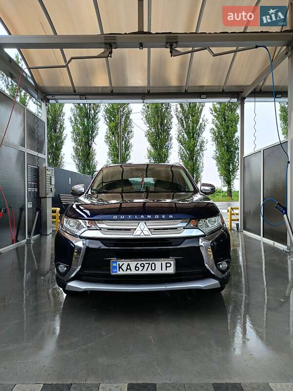 Mitsubishi Outlander 2017