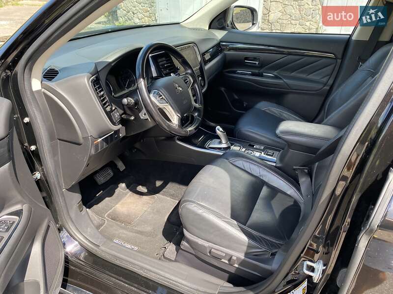 Позашляховик / Кросовер Mitsubishi Outlander 2018 в Білій Церкві