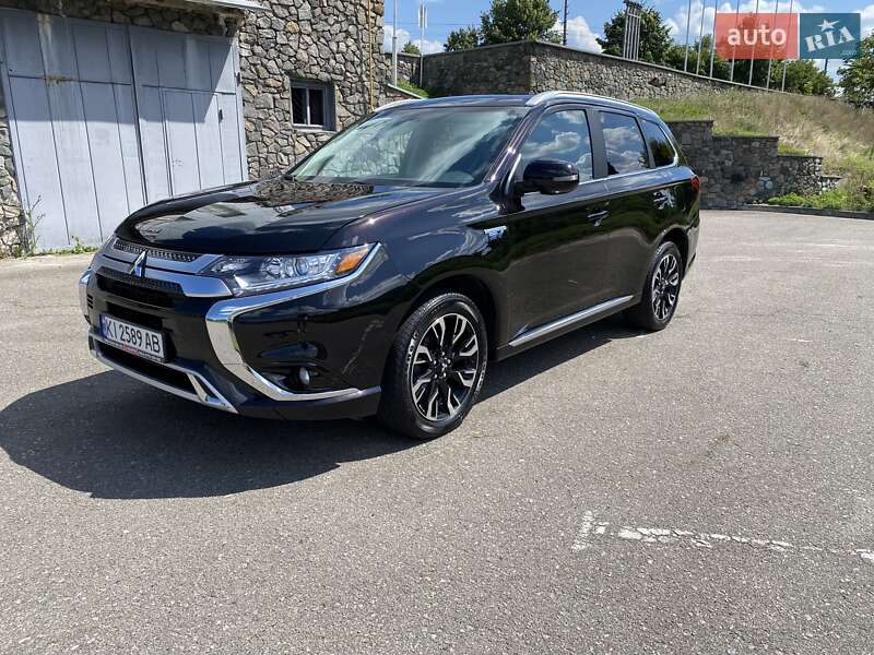 Позашляховик / Кросовер Mitsubishi Outlander 2018 в Білій Церкві