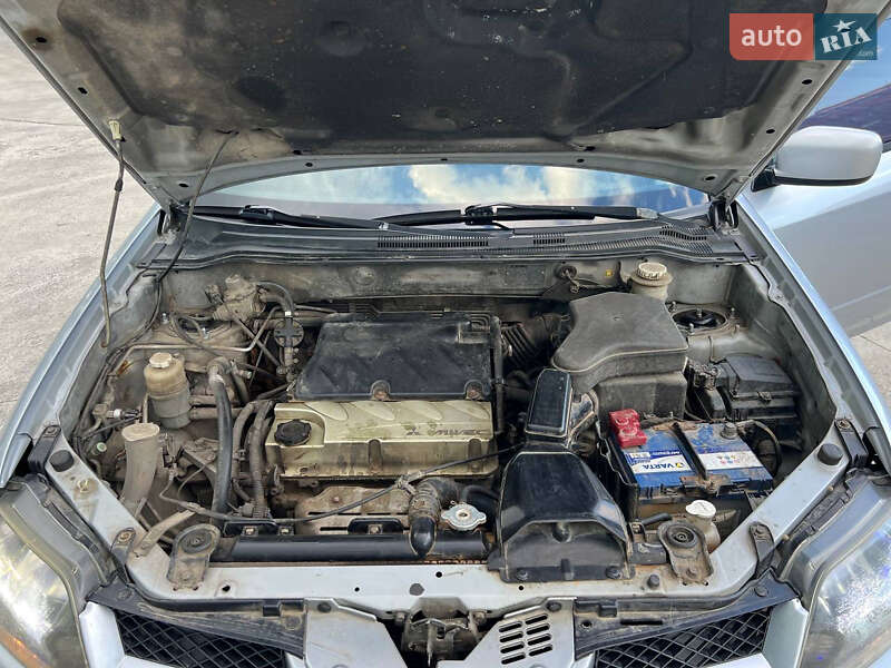 Позашляховик / Кросовер Mitsubishi Outlander 2003 в Дрогобичі фото 2 Позашляховик / Кросовер Mitsubishi Outlander 2003 в Дрогобичі
