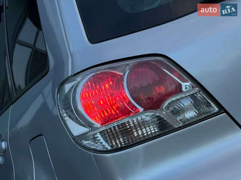 Позашляховик / Кросовер Mitsubishi Outlander 2003 в Дрогобичі фото 18 Позашляховик / Кросовер Mitsubishi Outlander 2003 в Дрогобичі