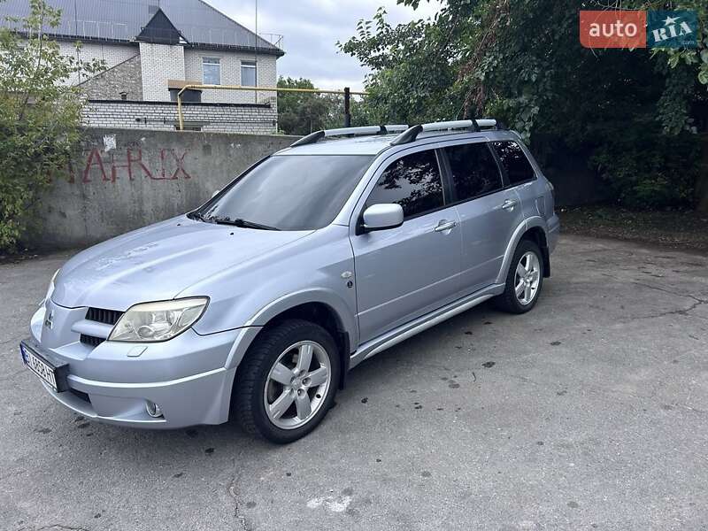 Mitsubishi Outlander 2006