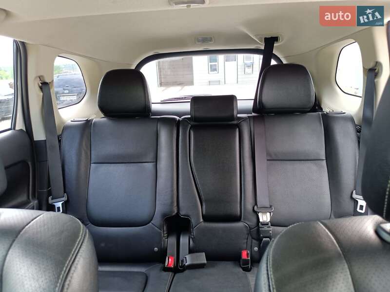 Позашляховик / Кросовер Mitsubishi Outlander 2014 в Чорткові фото 11 Позашляховик / Кросовер Mitsubishi Outlander 2014 в Чорткові