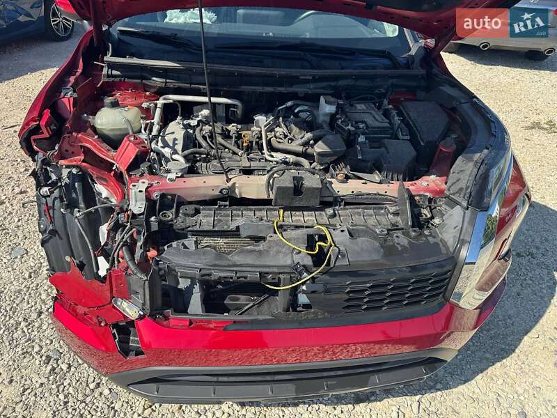 Внедорожник / Кроссовер Mitsubishi Outlander 2022 в Львове