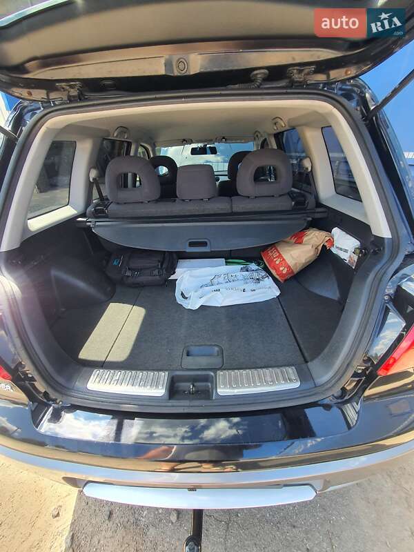 Внедорожник / Кроссовер Mitsubishi Outlander 2006 в Виннице фото 12 Внедорожник / Кроссовер Mitsubishi Outlander 2006 в Виннице