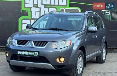 Внедорожник / Кроссовер Mitsubishi Outlander 2008 в 