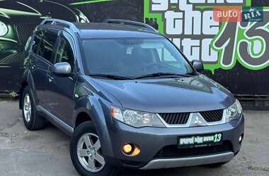 Внедорожник / Кроссовер Mitsubishi Outlander 2008 в 