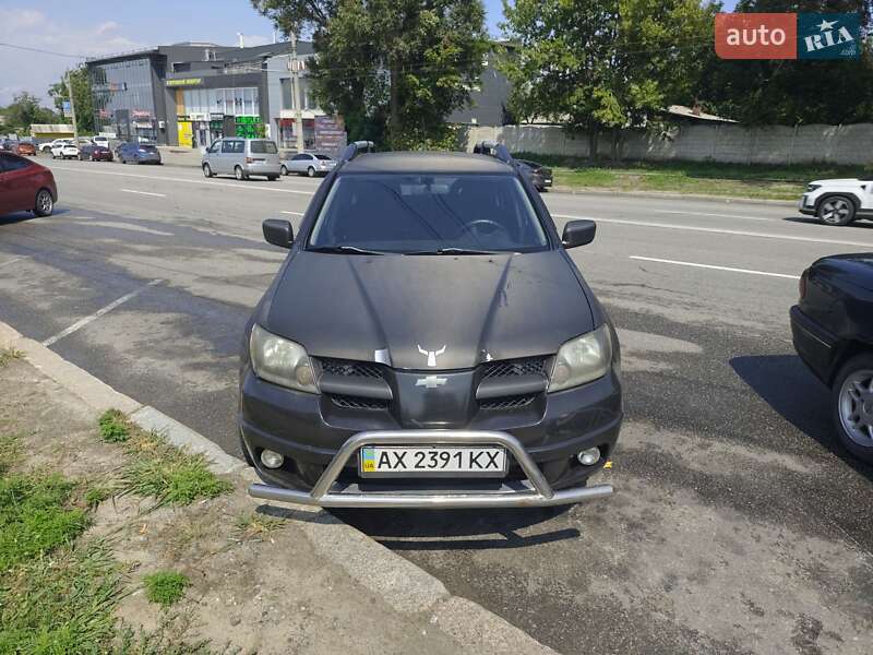 Mitsubishi Outlander 2004