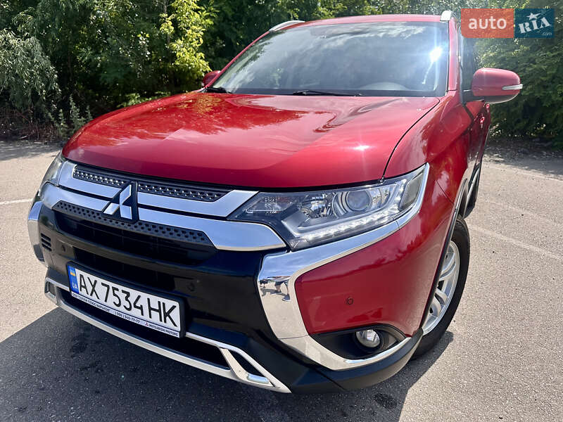 Mitsubishi Outlander 2018