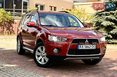Внедорожник / Кроссовер Mitsubishi Outlander 2011 в Харькове