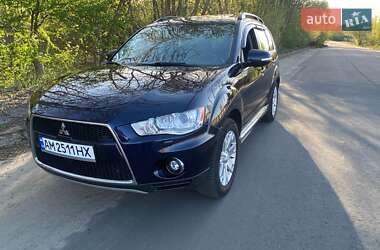 Позашляховик / Кросовер Mitsubishi Outlander 2011 в Житомирі