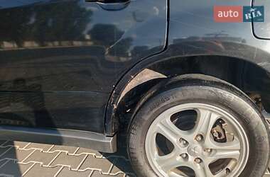 Позашляховик / Кросовер Mitsubishi Outlander 2005 в 