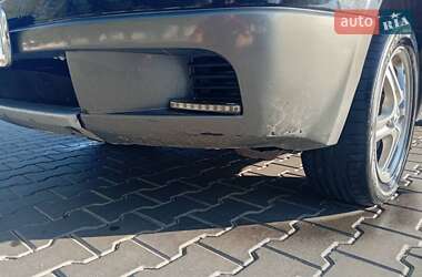Позашляховик / Кросовер Mitsubishi Outlander 2005 в 