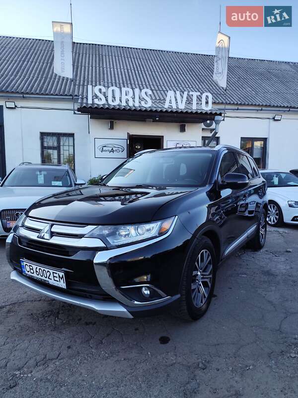 Mitsubishi Outlander 2016