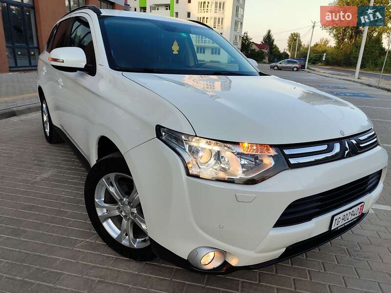 Mitsubishi Outlander 2013