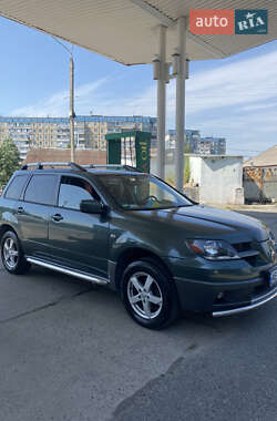 Позашляховик / Кросовер Mitsubishi Outlander 2003 в Дніпрі