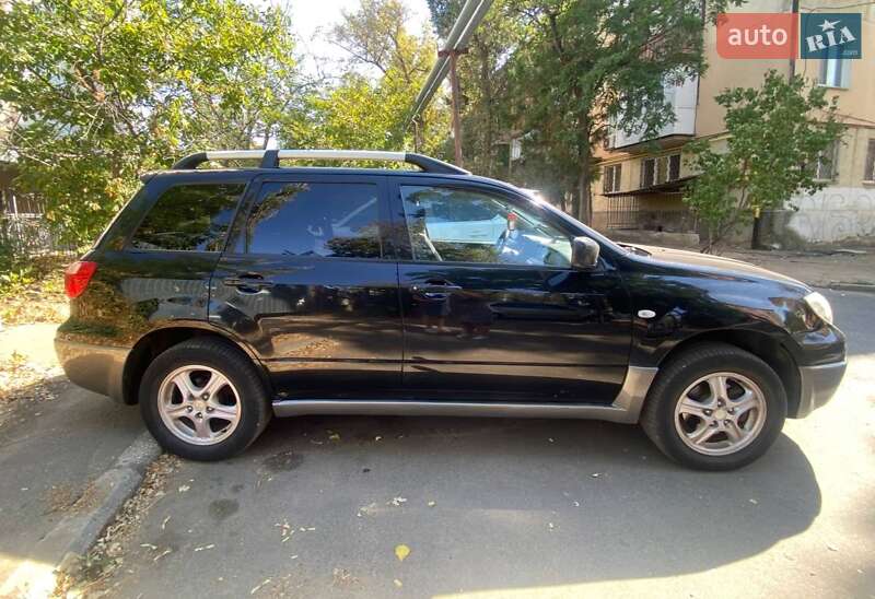 Внедорожник / Кроссовер Mitsubishi Outlander 2008 в Николаеве