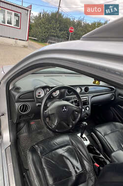 Внедорожник / Кроссовер Mitsubishi Outlander 2007 в 