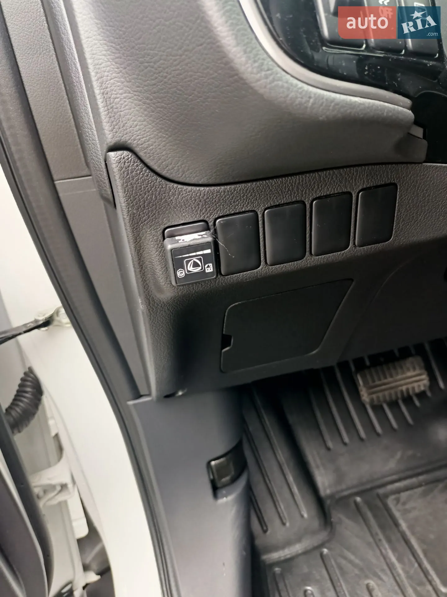 2021 Mitsubishi Outlander - мініатюра 9