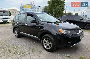 Внедорожник / Кроссовер Mitsubishi Outlander 2007 в Киеве