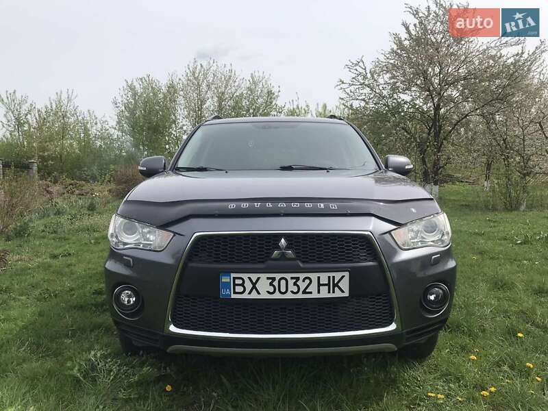 Mitsubishi Outlander 2010