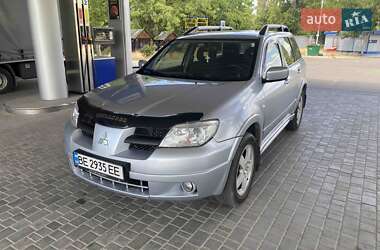 Позашляховик / Кросовер Mitsubishi Outlander 2008 в Миколаєві