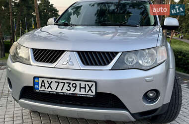Внедорожник / Кроссовер Mitsubishi Outlander 2008 в 