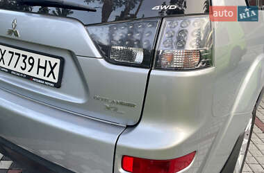 Внедорожник / Кроссовер Mitsubishi Outlander 2008 в 