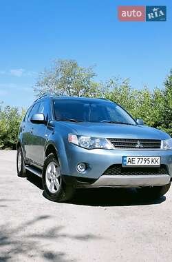 Внедорожник / Кроссовер Mitsubishi Outlander 2008 в Никополе