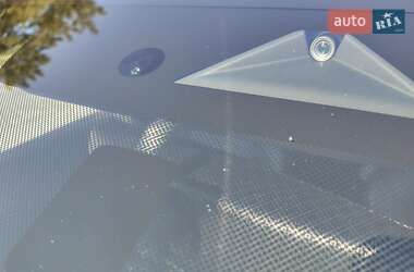 Внедорожник / Кроссовер Mitsubishi Outlander 2022 в 